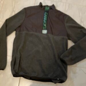47 Canucks grey fleece pull over top zip. EUC!
